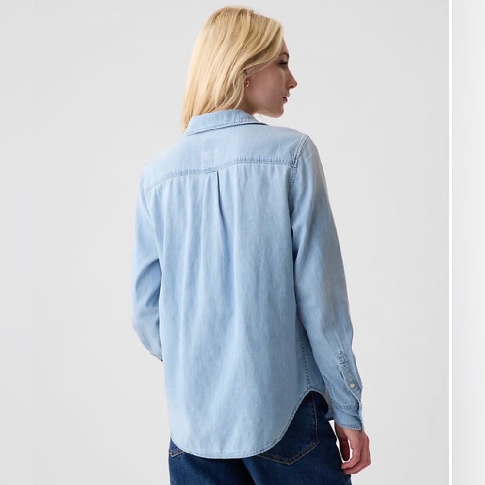 GAP Organic Cotton Denim Shirt - Picture 2 of 9